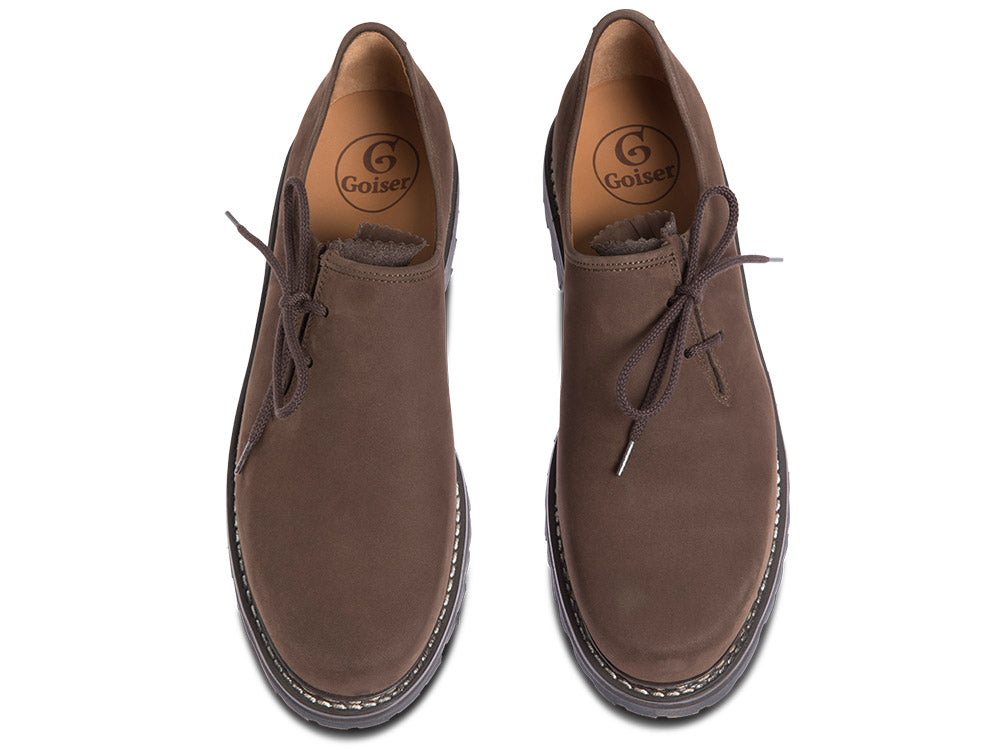 FÜSSEN / kaffeebraun