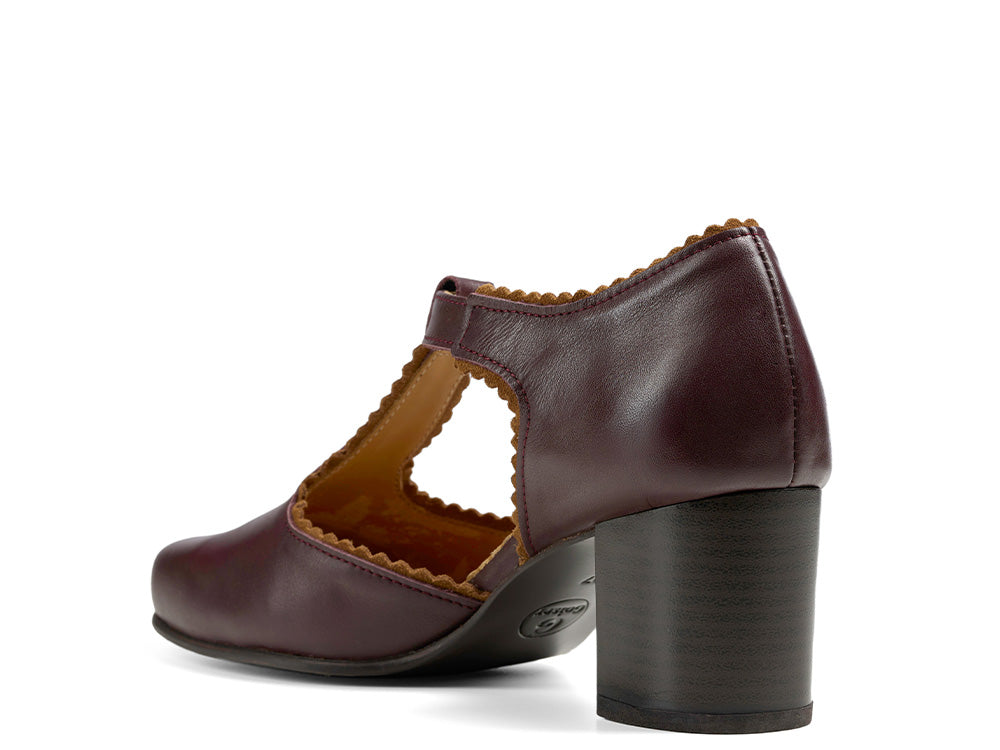 THERES rotbraun/cognac