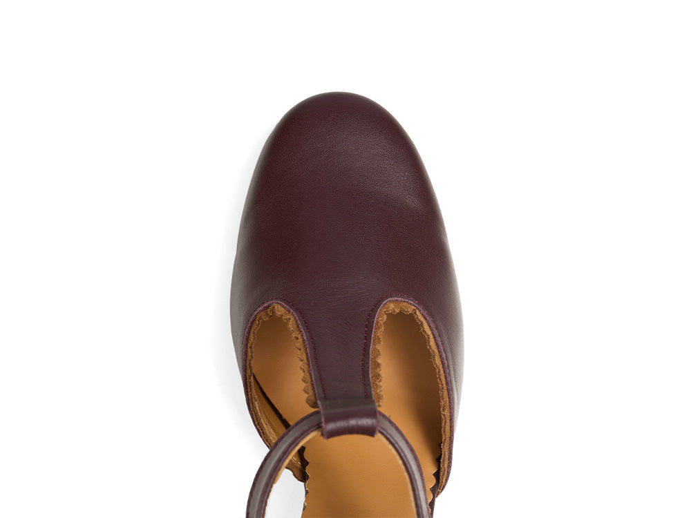 THERES rotbraun/cognac