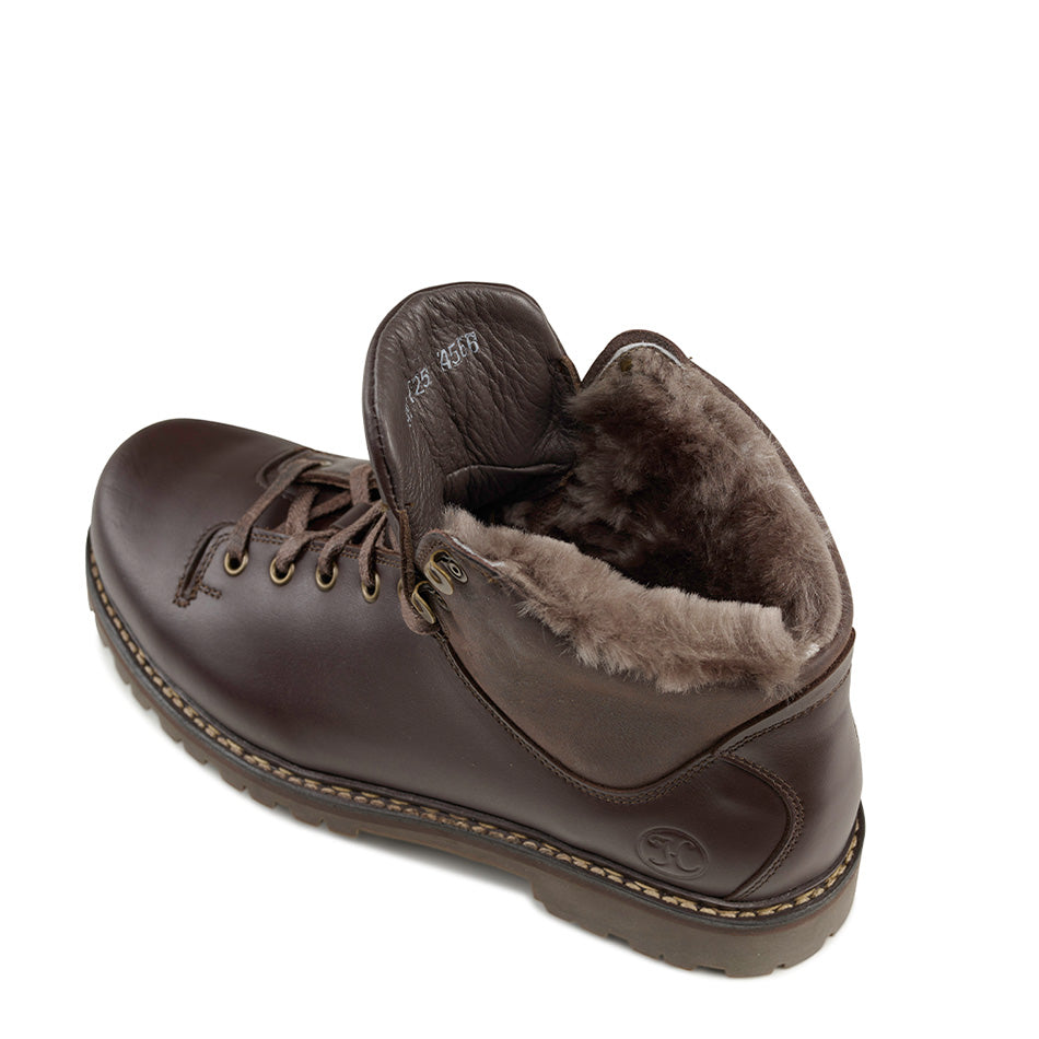 MARTHA Lammfell / kaffeebraun