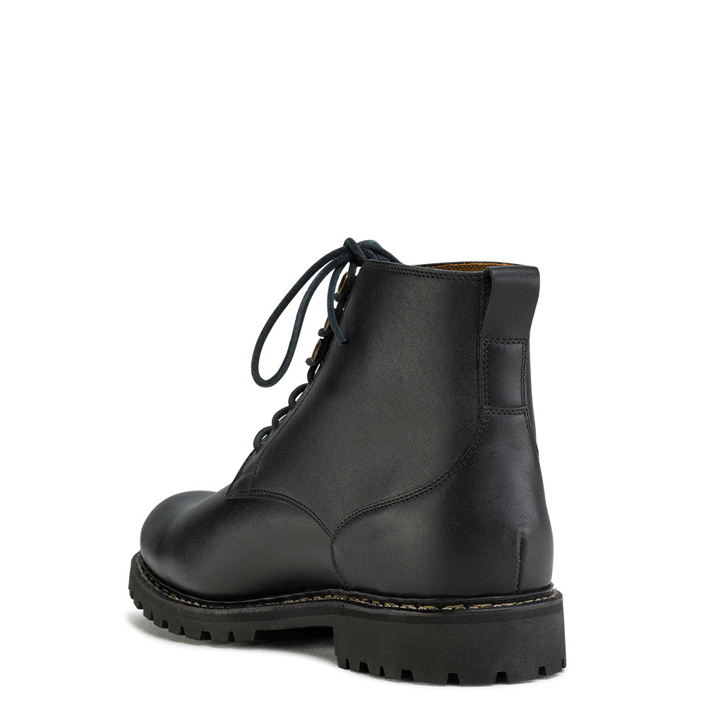 OBERSTDORF / schwarz