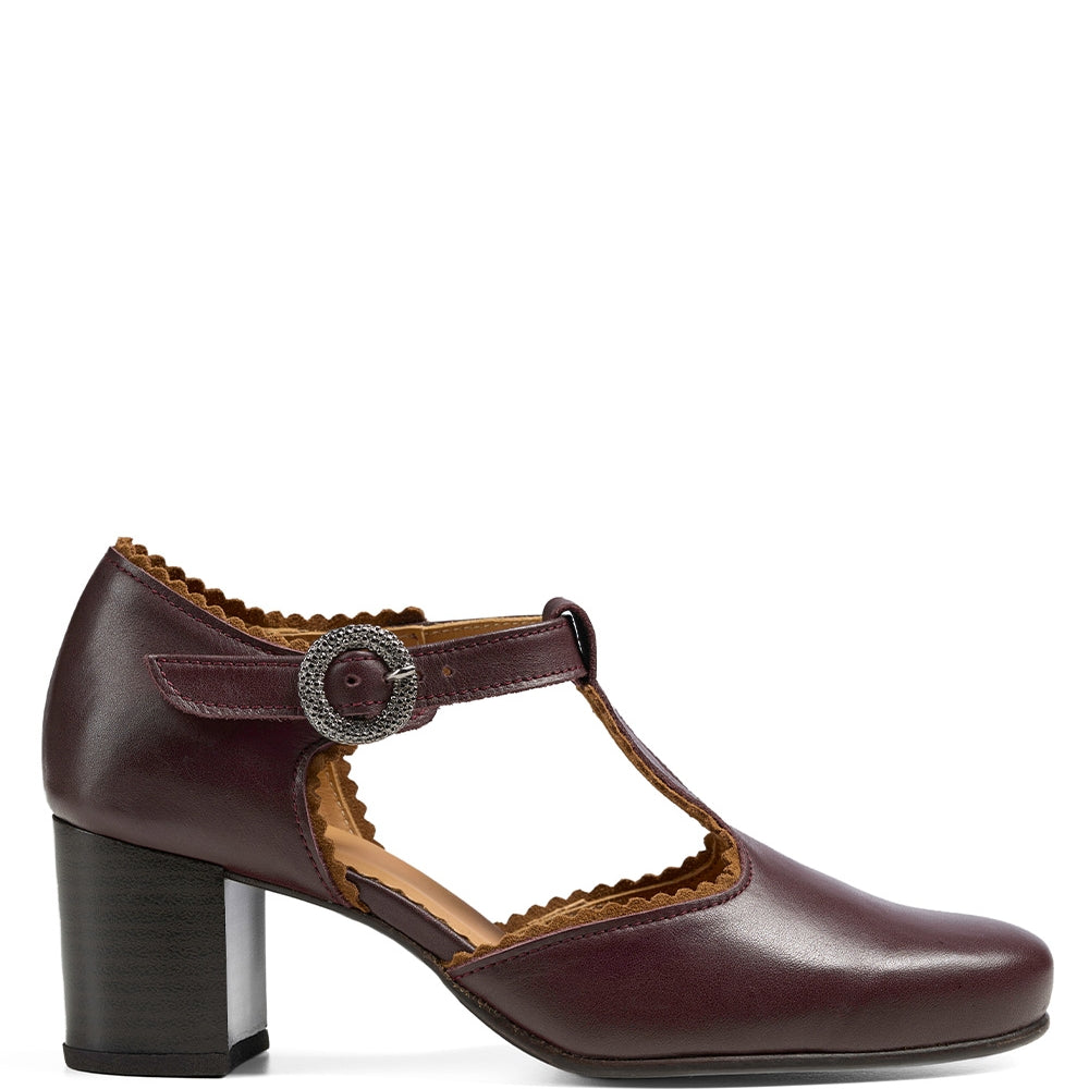 THERES rotbraun/cognac